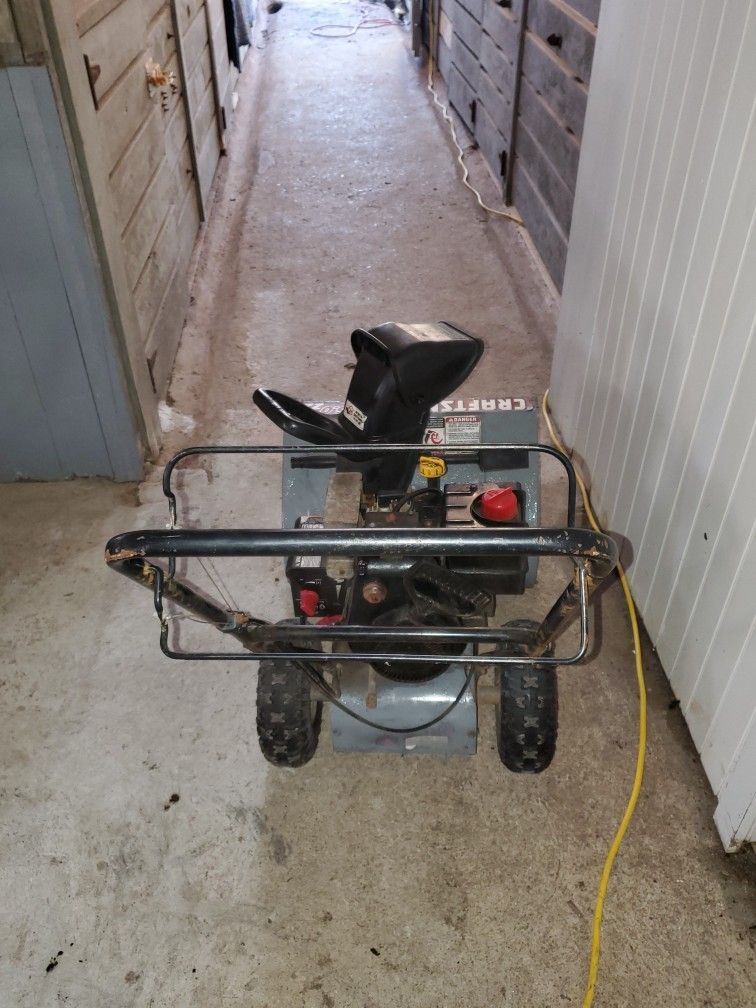 Craftsman 22 Inch Snowblower for Sale in Ridgefield, CT OfferUp