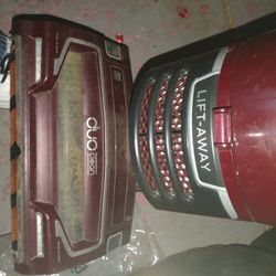 Shark Lift away Duo Clean Vacuum 
