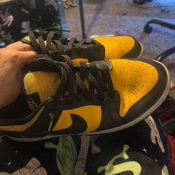 Black And Yellow Dunks 