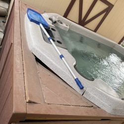 Jacuzzi For Sale 