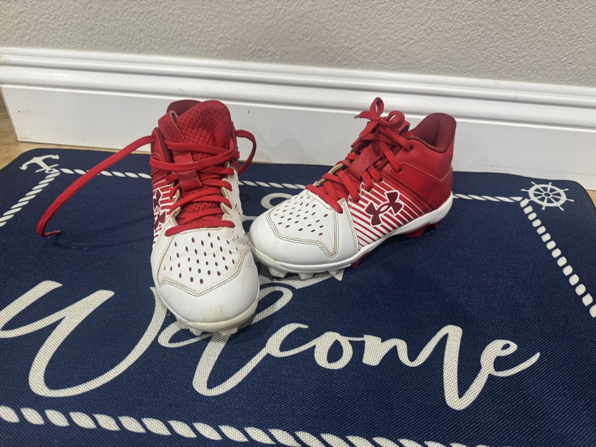 Youth Baseball Cleats Size 2.5