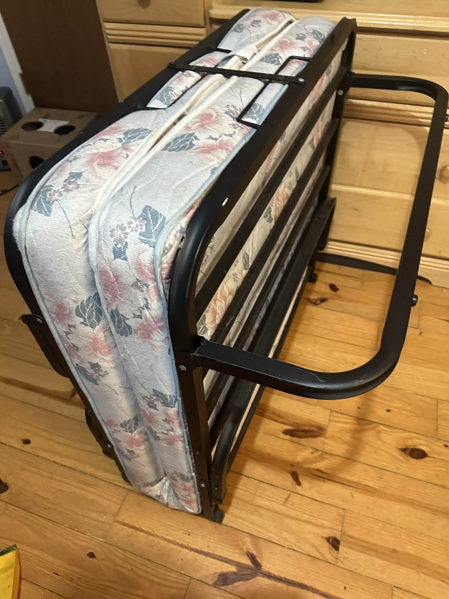 Portable Fold Up Twin size