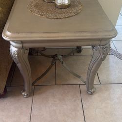 End Tables Large