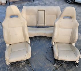 02-07 Subaru Imprezza WRX Leather Seats