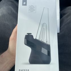 P Co Peak With New Glass