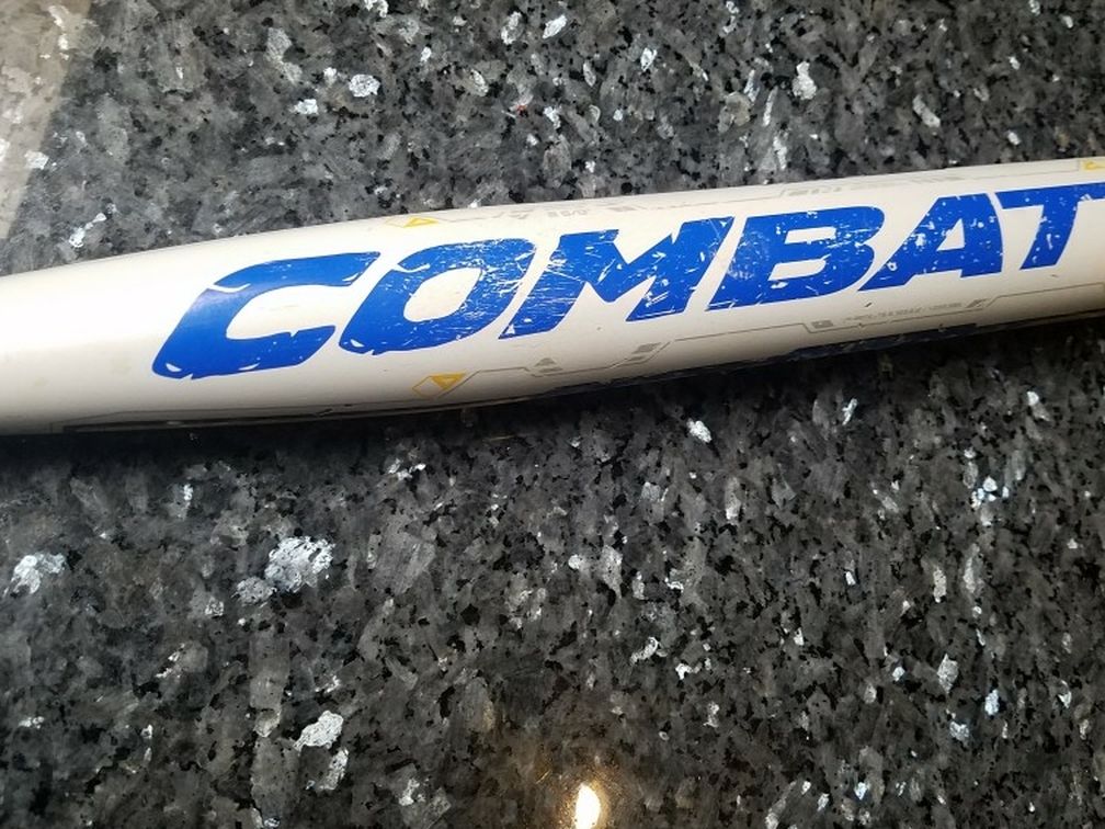 COMBAT MAXUM 32/27 DROP-5 USSSA BAT