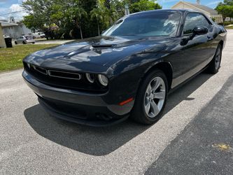 2019 Dodge  Challenger SXT
