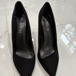 ALDO Black Pointed Toe Heels