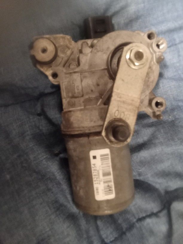 Chevy Silverado OEM Windshield Wiper Motor2005to2007