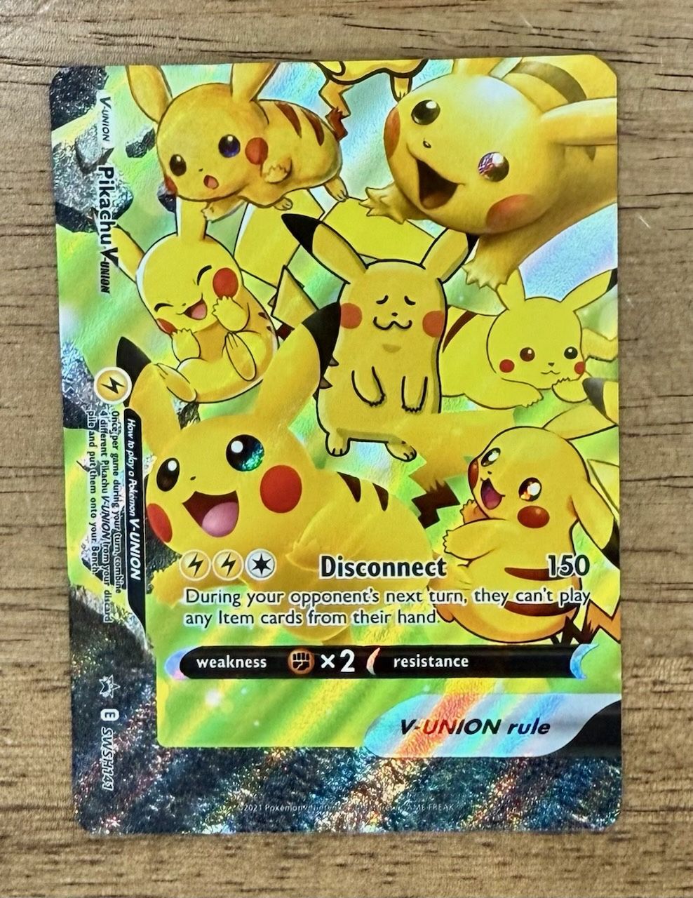 2021 Pokemon TCG Pikachu V-Union #SWSH141 Black Star Promo Holo Full Art