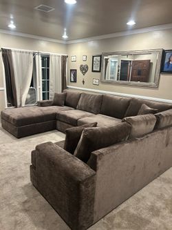 (ANY COLOR) Brand New Super Plush Comfy Sectional