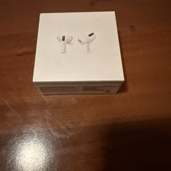 White 4th Generation AirPod Pros