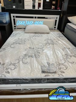 Full size deluxe brand mattress with metal frame new Colchon cama nueva