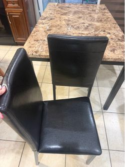 Dining table and 4 chairs