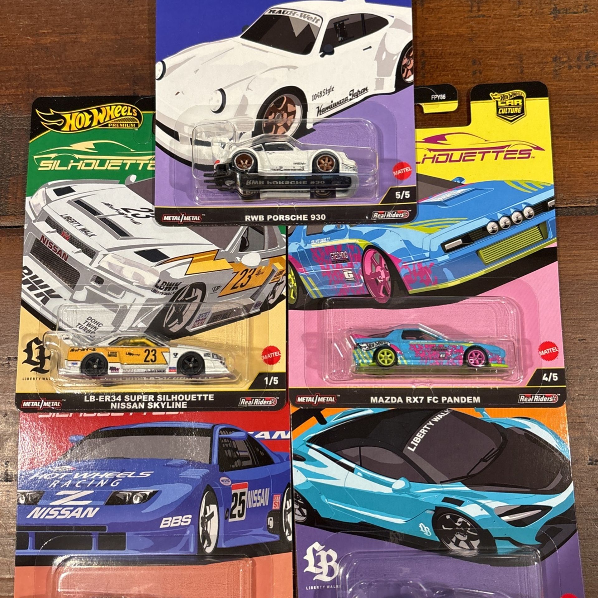 Hot Wheels Silhouettes Set