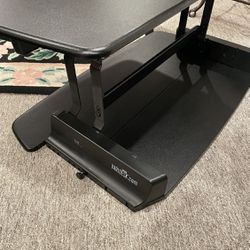 Varidesk Essential 36 - Standing/Sitting desktop 