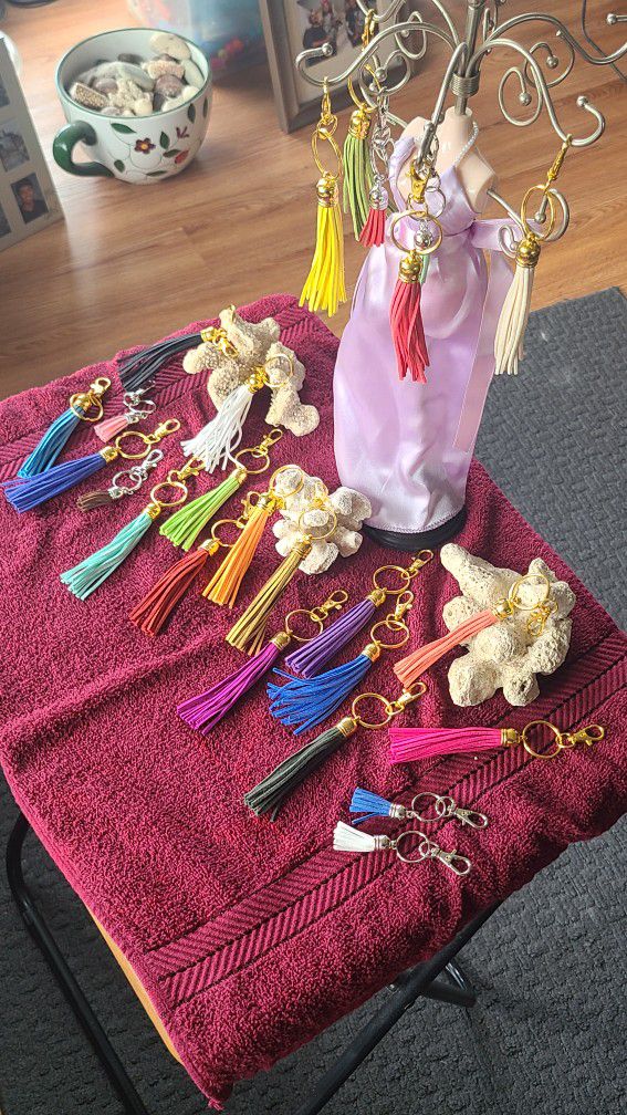 Homemade Jewerly Tassel earrings, Tassel Keychain, Gemstone Bracelets & Wristlet  Key Bracelets 