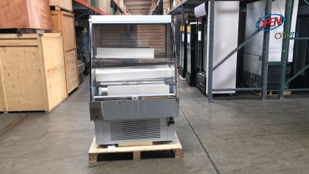 40 Inch Food Merchandise Open Air Grab And Go Refrigerator In Excellent Condition