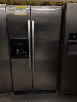Whirlpool side by side refrigerator