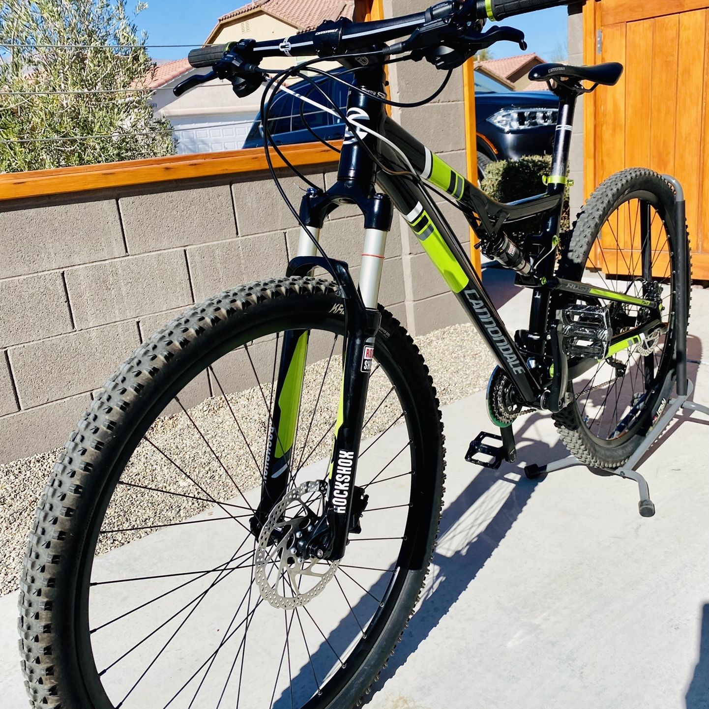 CANNONDALE RUSH 1 FULL SUSPENSION MOUNTAIN BIKE for Sale in Las