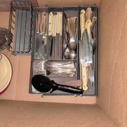 Final Day! Storage Unit Sale. Make Offers! Good Quality Items! Cash Or PayPal Only