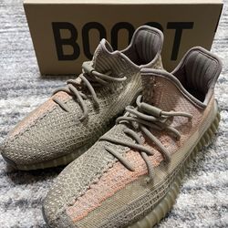 Yeezy Sand taupe