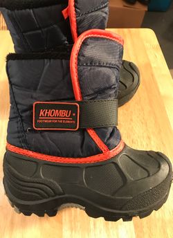 Little boys Size 8 khombu insulated water proof boots