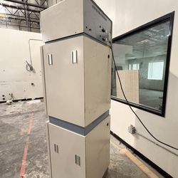 incubator in good condition