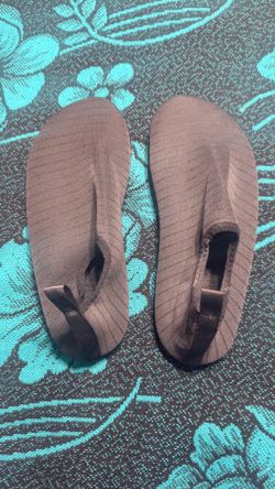 Water shoes
