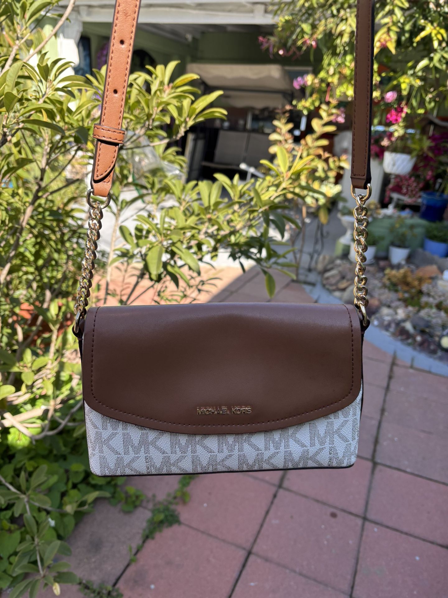 Michael Kors Crossbody Bag