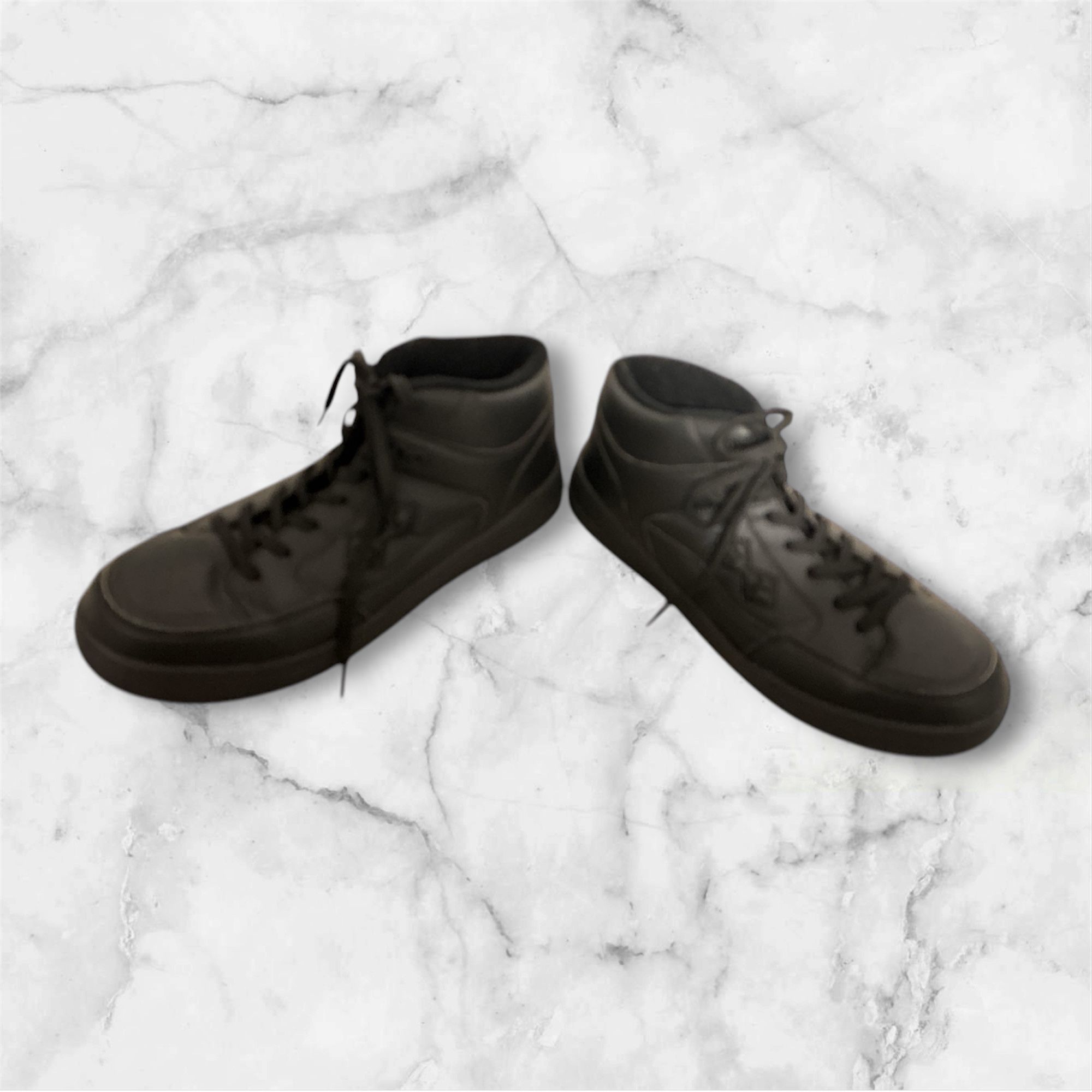 Men’s size 10 Bk Brand Hightop shoes