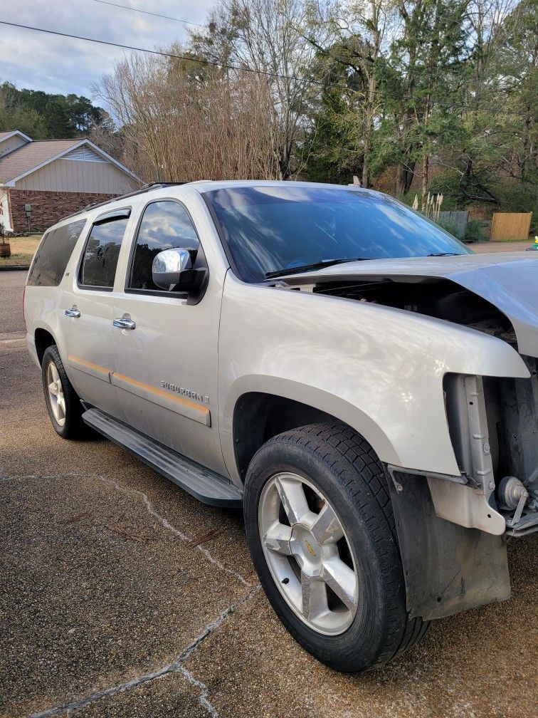 2007 Chevy Suburban