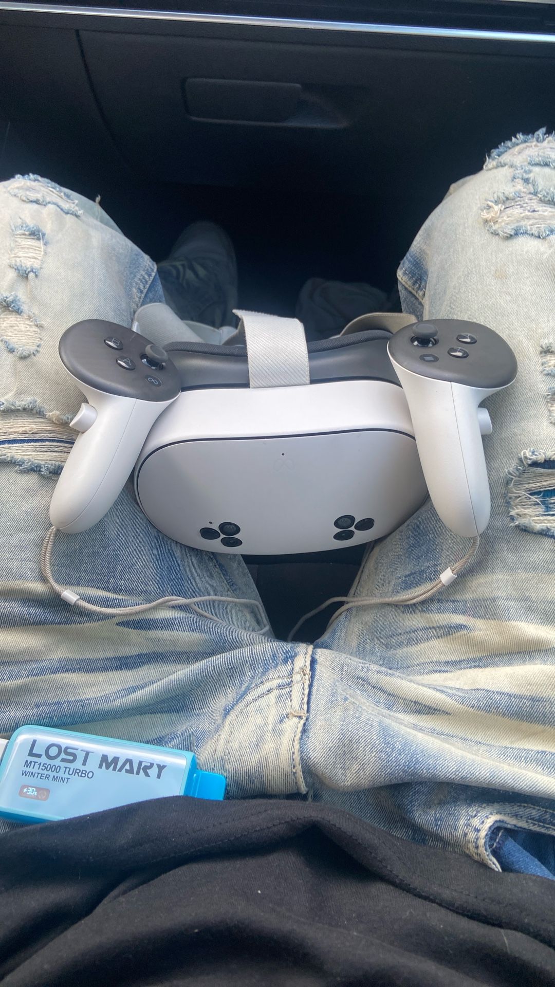 Oculus Quest 3s 200$ Barely Used