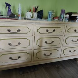 9 Drawer Dresser