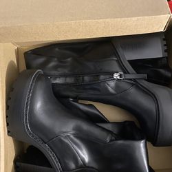 Steven Madden Boots Size 5 