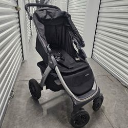 Chicco Bravo 3-in-1 Quick-Fold Trio Travel System - Camden