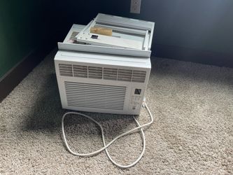 In-Window Air conditioner