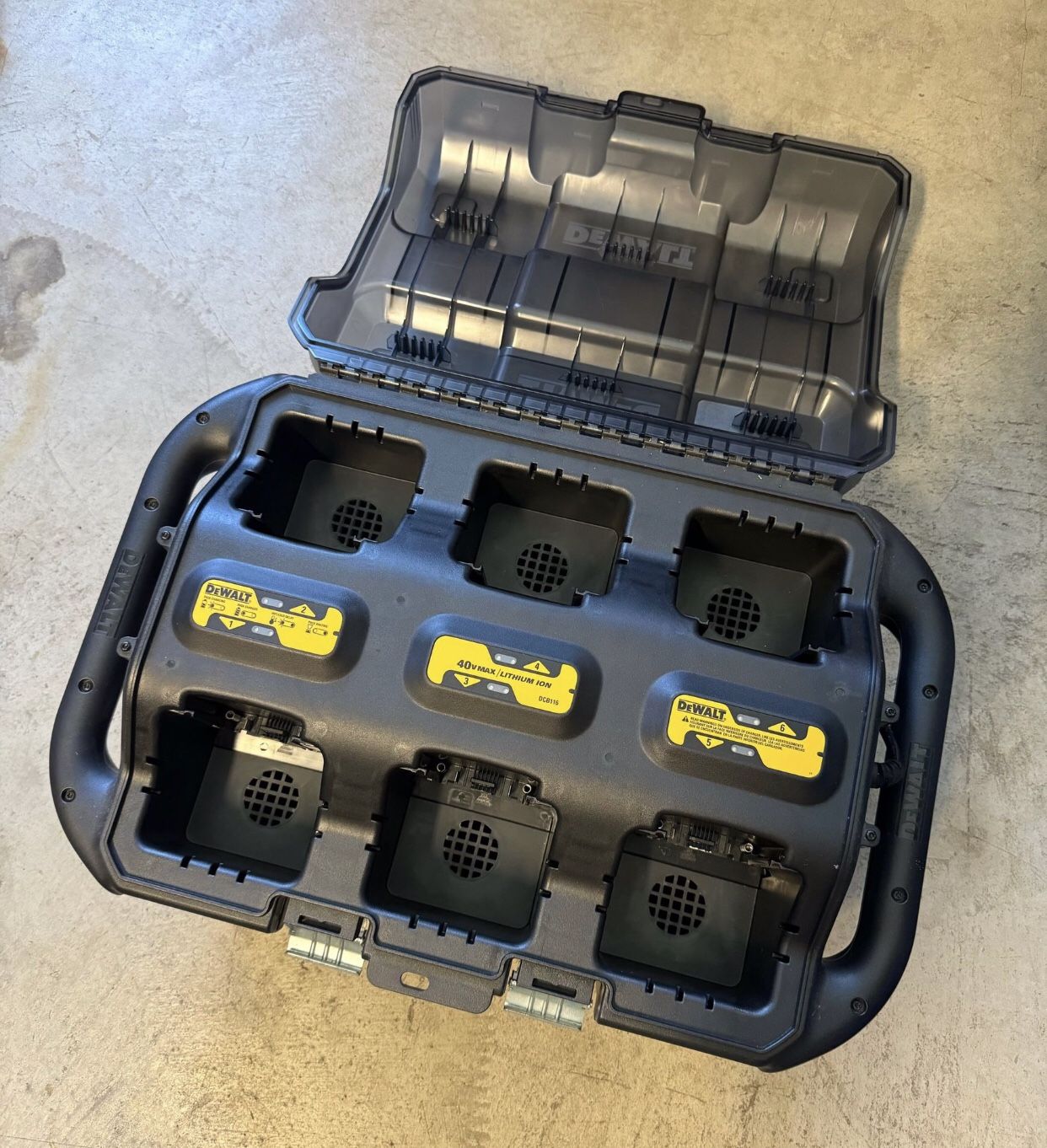 Dewalt 40v Six Pack Charging Station 