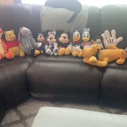 Disney plush toy collection 