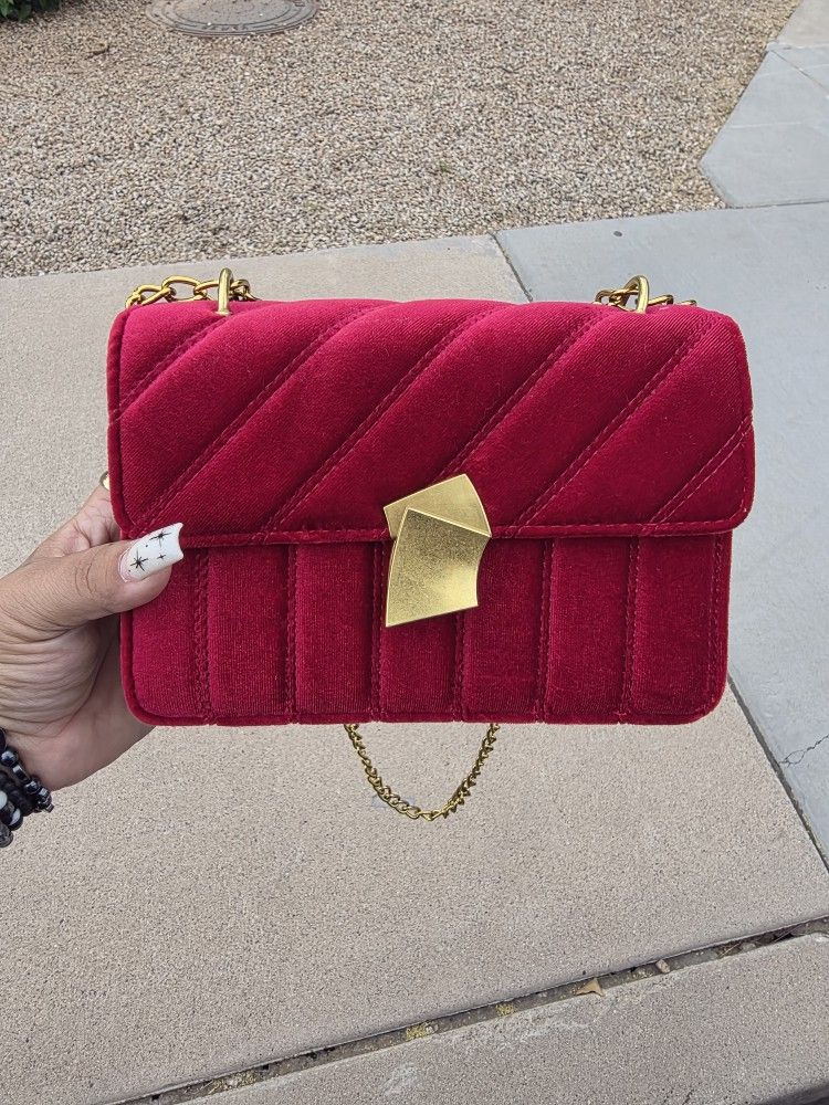 Shein red quilted velvet crossbody bag, commonly marketed as a luxury velour messenger bag