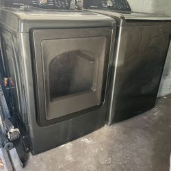 like new washer and dryer set