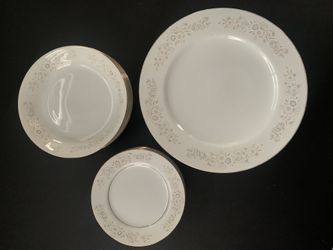 Winchester Diamond  China set of  15