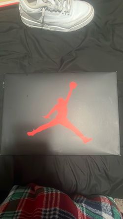 Air jordan 3 retro   Size 8