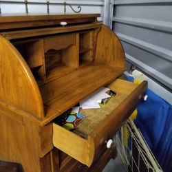 Roll Top Dresser Table 