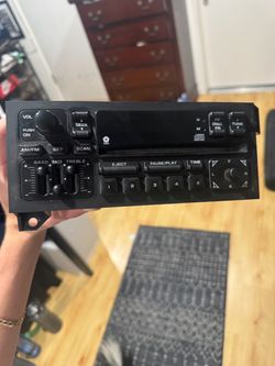 Chrysler Dodge OEM Car CD AM/FM Radio Head Unit