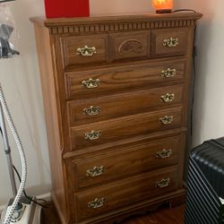 Dresser Oak Wood