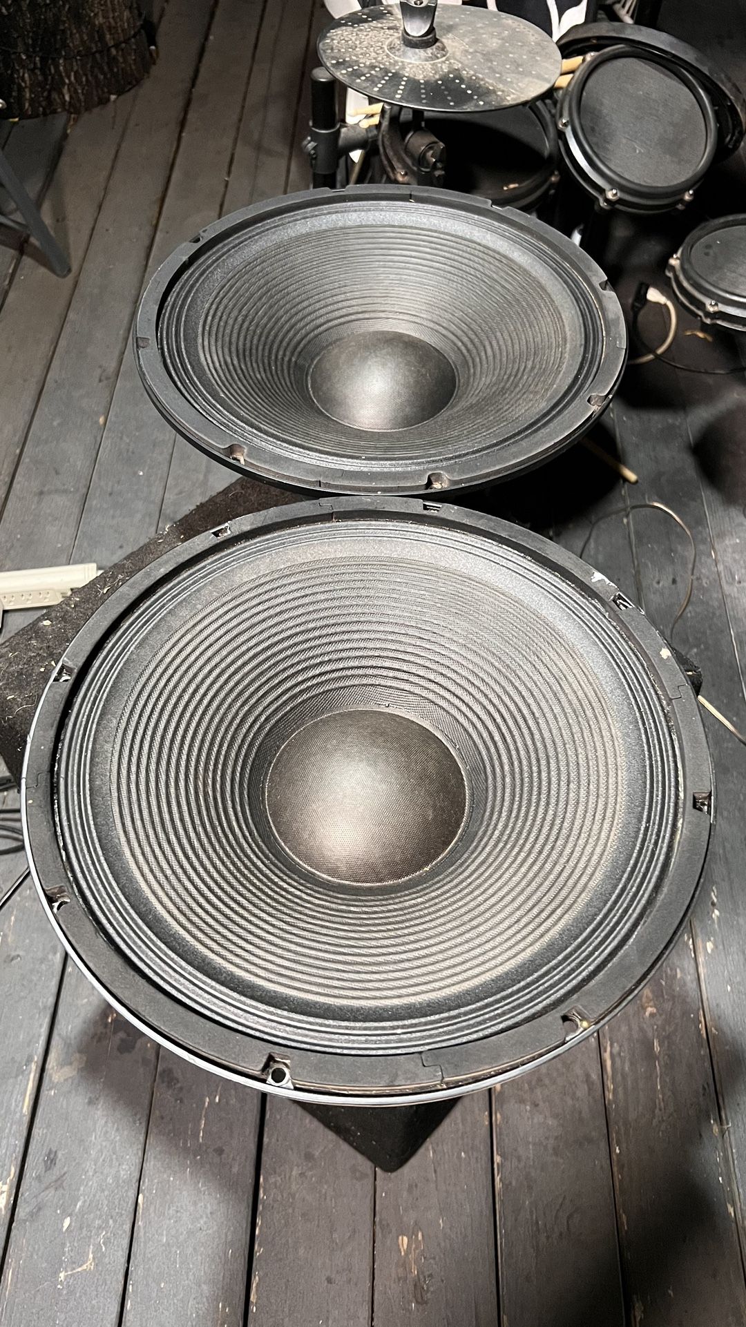 15” American Audio Speakers 