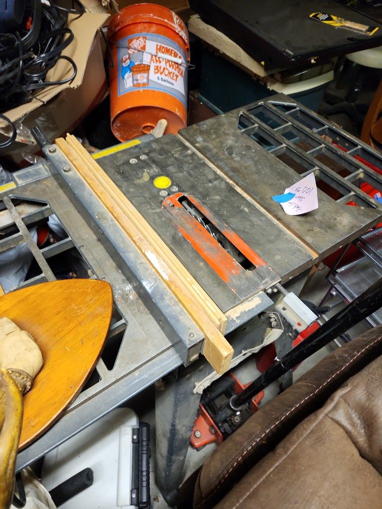 Saw Table