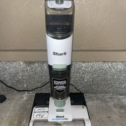 Shark Vacuum 