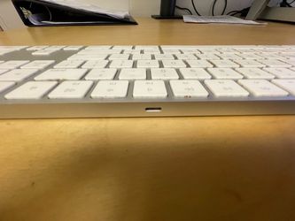 Apple Magic Keyboard with Numeric